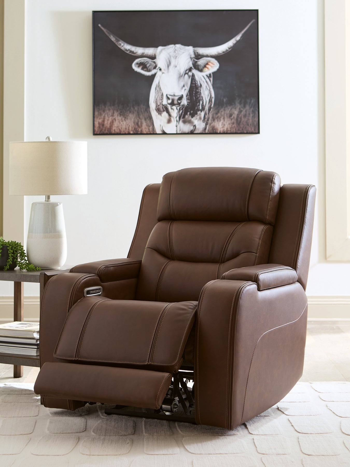 Knightington Power Recliner w/Audio Seating