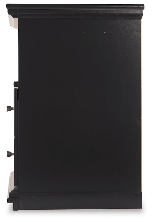 Queen Panel Bed with Mirrored Dresser, Chest and Nightstand