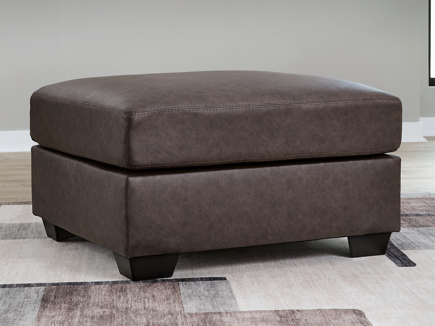 Ashley Express - WillowBend Oversized Accent Ottoman